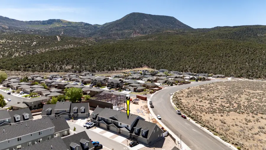 1457 W Topaz Dr #B, Cedar City, UT 84720 - #3