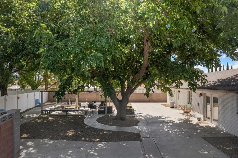 3138 Crestview Dr, Santa Clara, UT 84765 - #3