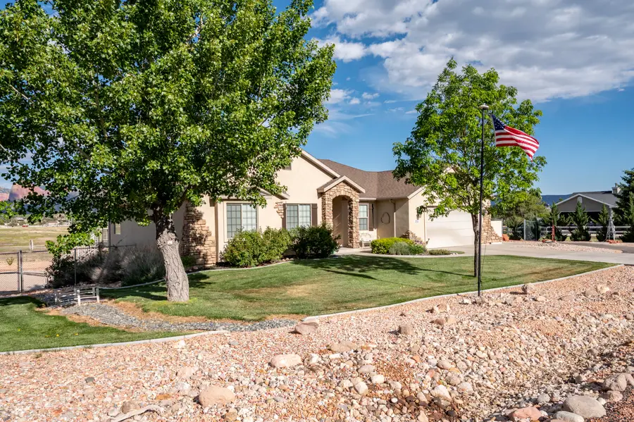 731 S 800, New Harmony, UT 84757 - #3