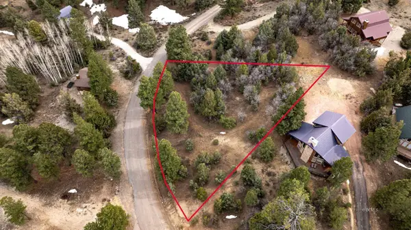 2805 N Dead Horse Lp, Alton, UT 84710