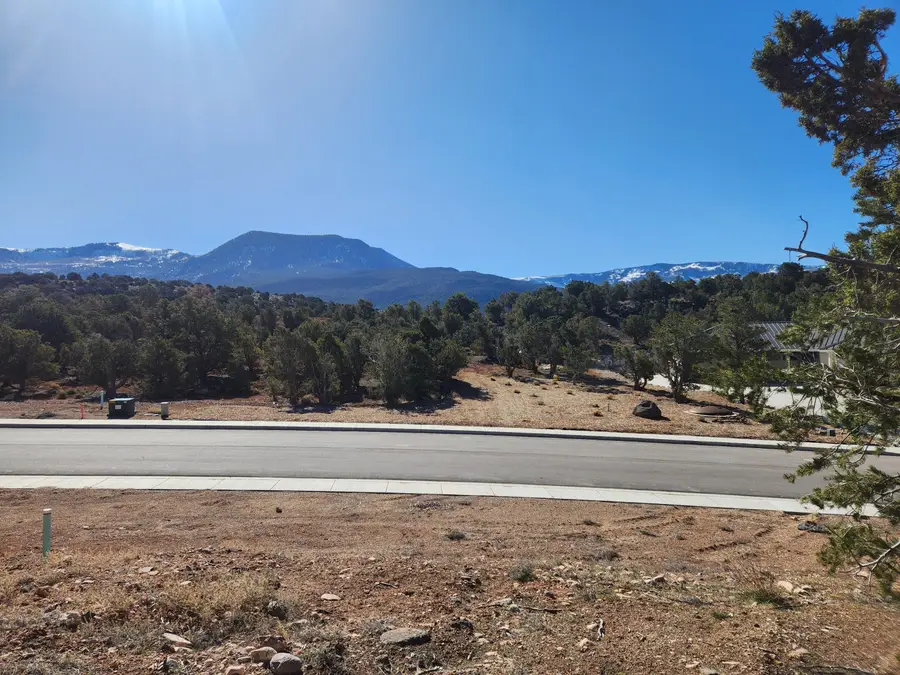 2716 W Rock Ridge Rd, Cedar City, UT 84720 - #3