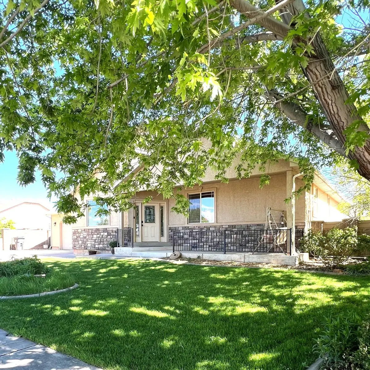 755 W 100 North, Parowan, UT 84761 - #1