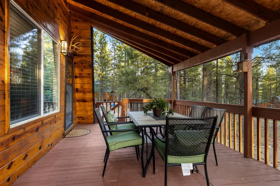 1250 N Piute Dr, Duck Creek Village, UT 84762 - #3