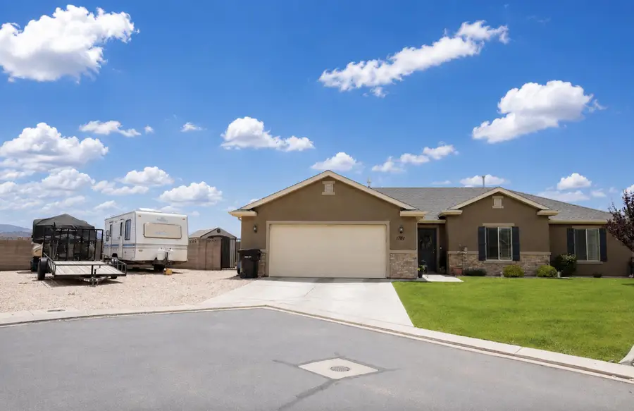 1761 N Willow Ln, Cedar City, UT 84721 - #3