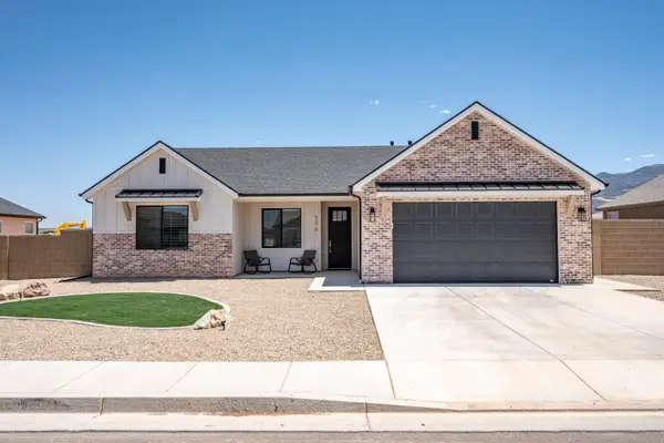 5070 N Sagewood Ln, Enoch, UT 84721