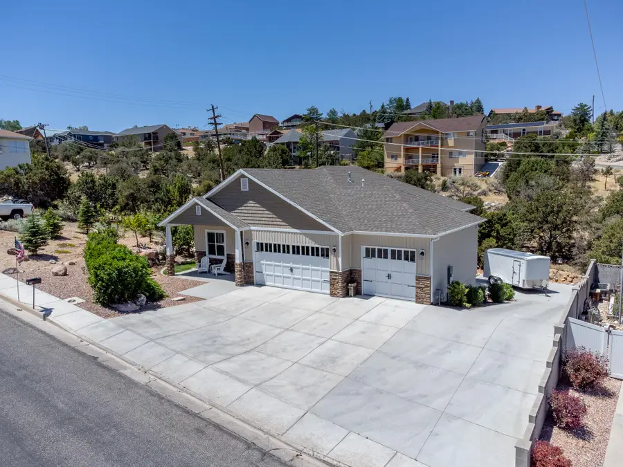 294 S Ridge Rd, Cedar City, UT 84720 - #2