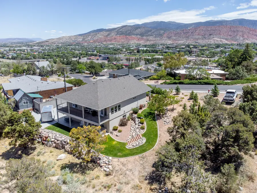 294 S Ridge Rd, Cedar City, UT 84720 - #3