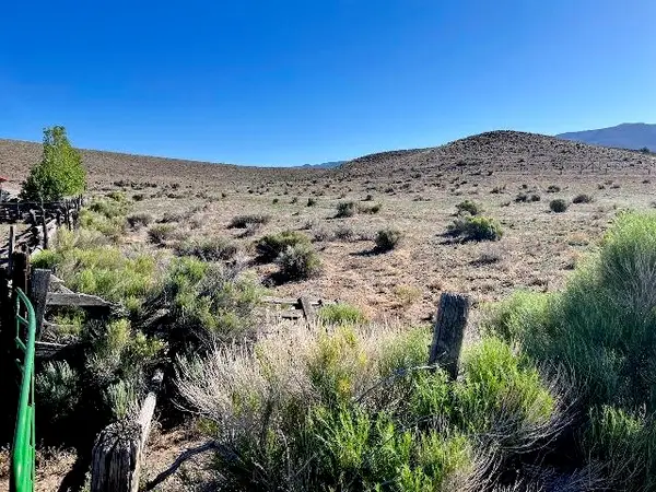 1301 E Bench Rd, Antimony, UT 84712