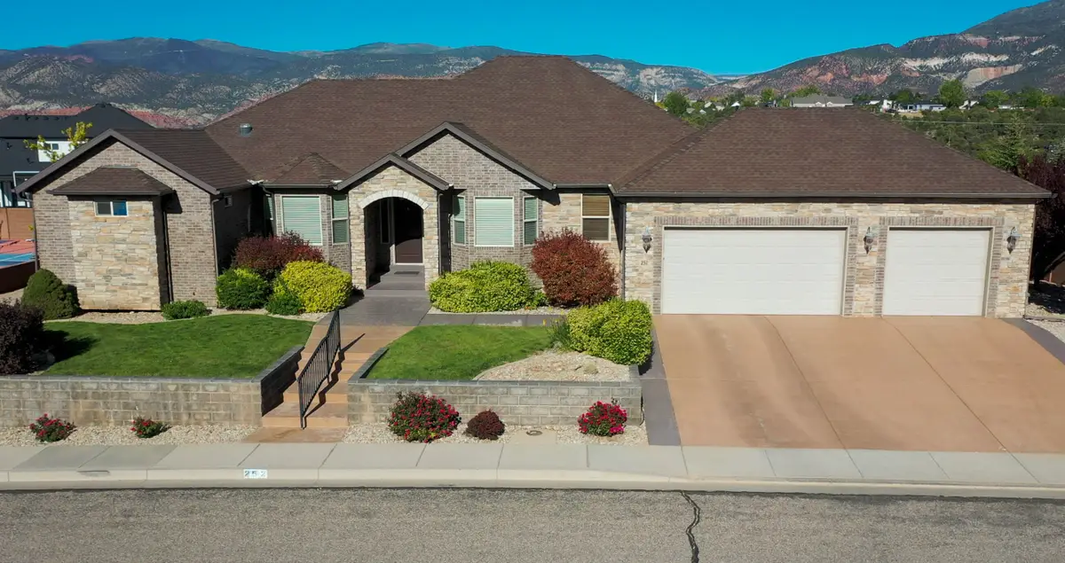 252 S Ridgeview, Cedar City, UT 84720 - #1