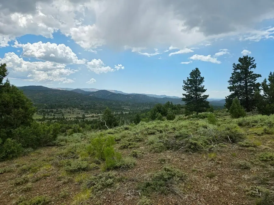 W Silverado Ridge, Duck Creek Village, UT 84762 - #3