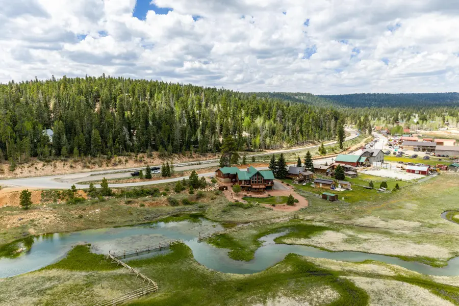 955 Movie Ranch Rd, Duck Creek Village, UT 84762 - #2