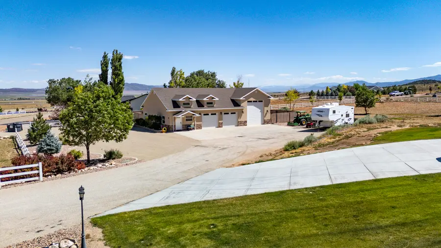 3311 W Allard Ranch Dr, Parowan, UT 84761 - #3
