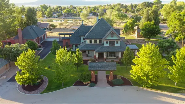 426 W Center St, Parowan, UT 84761