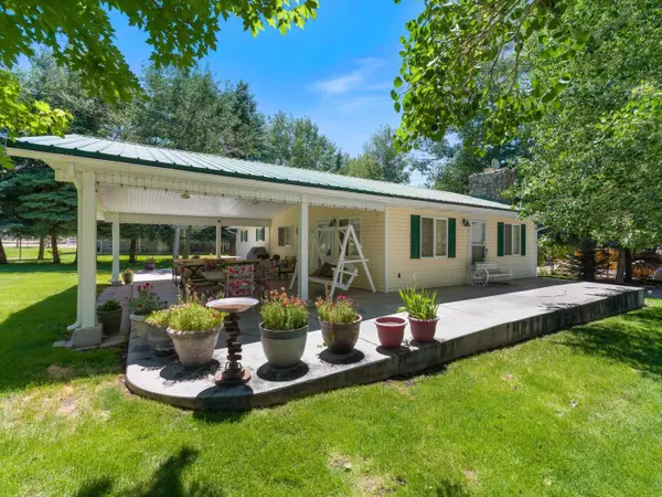 375 W Main St, Pine Valley, UT 84781