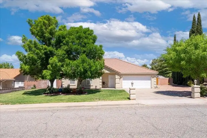 2540 W 150, Hurricane, UT 84737 - #1