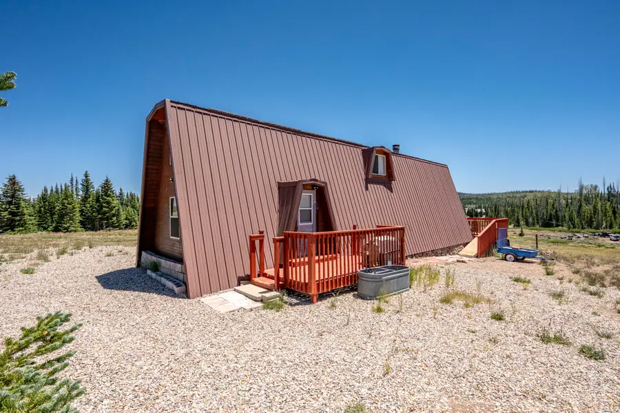 2351 E Deer Park Ln, Brian Head, UT 84719 - #2