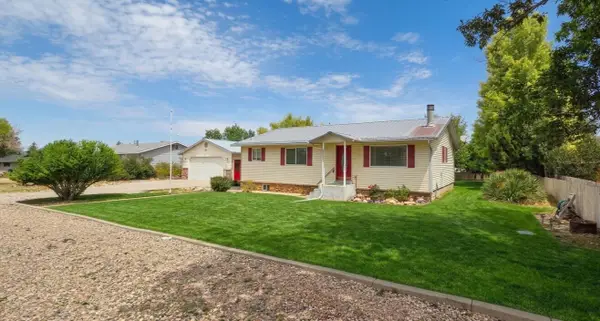438 W 400, Parowan, UT 84761