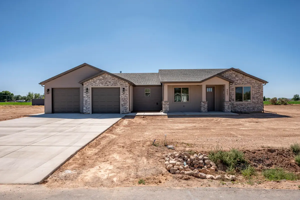 4047 N N 350, Enoch, UT 84721 - #1