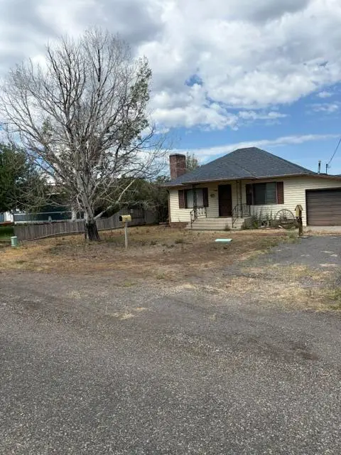 156 S 300, Panguitch, UT 84759 - #1