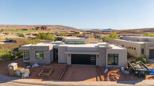 3172 S Red Sands Way, Hurricane, UT 84737