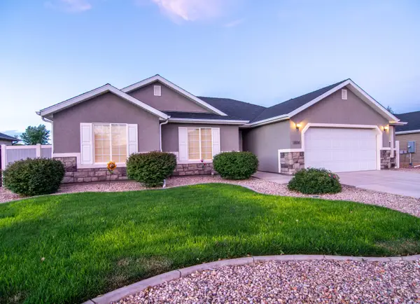 1894 W Gemini Meadows Ln, Cedar City, UT 84721