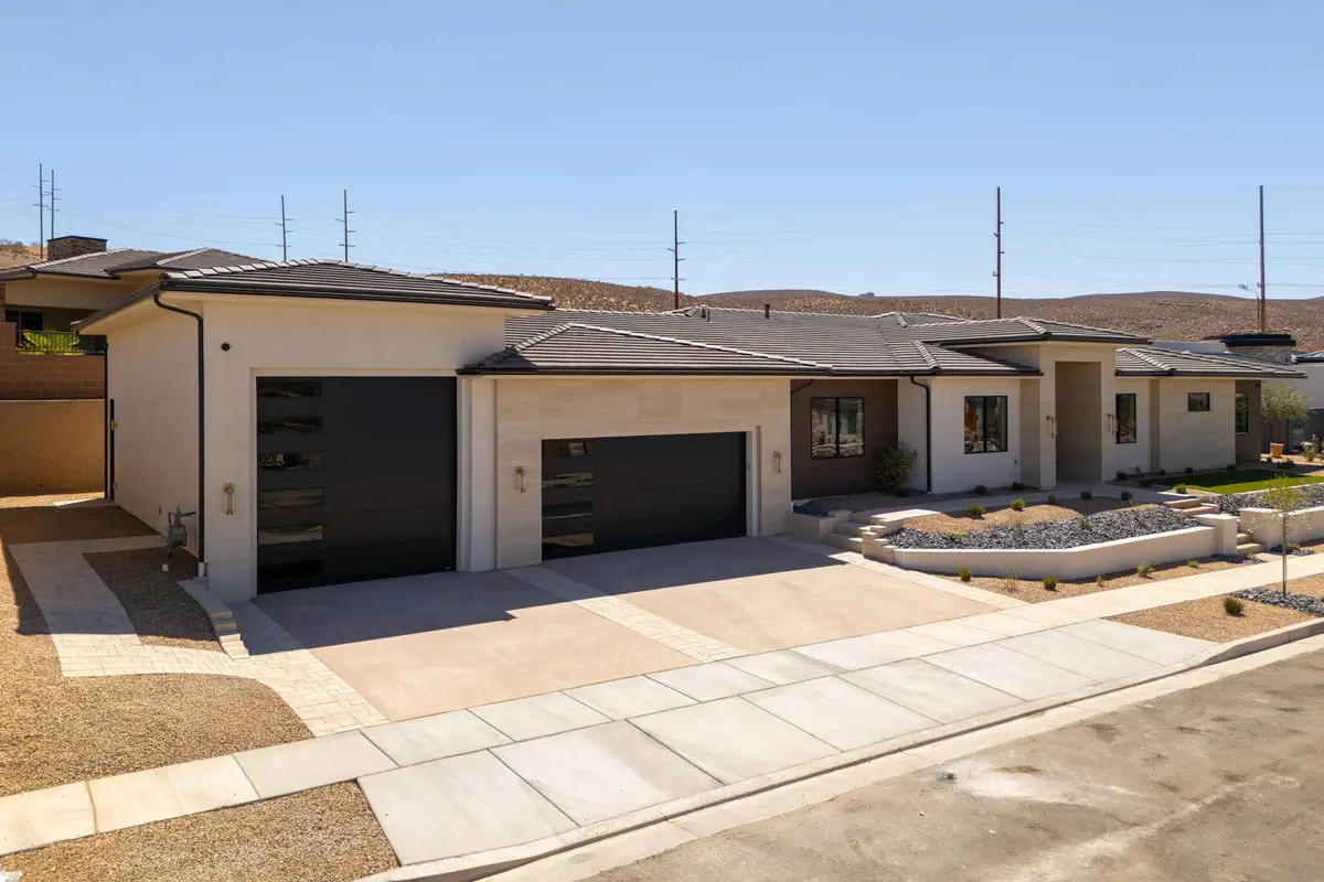 3945 Hillside Way, Santa Clara, UT 84765 - #1