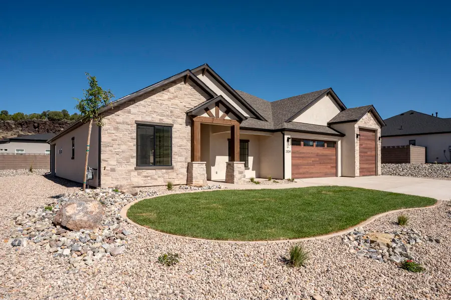 2324 S Eagle Ridge Dr, Cedar City, UT 84720 - #3