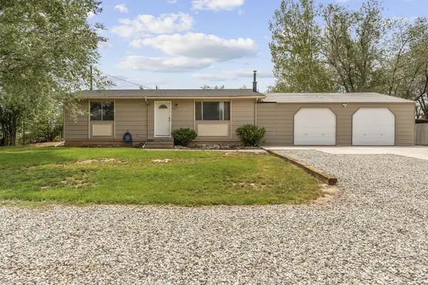 404 E Blue Sky South Dr, Enoch, UT 84721