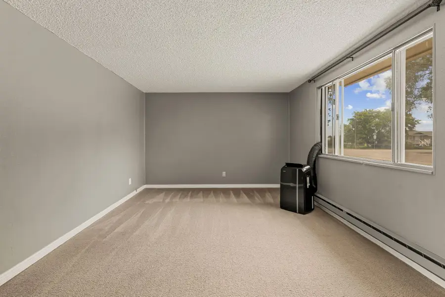 404 E Blue Sky South Dr, Enoch, UT 84721 - #3