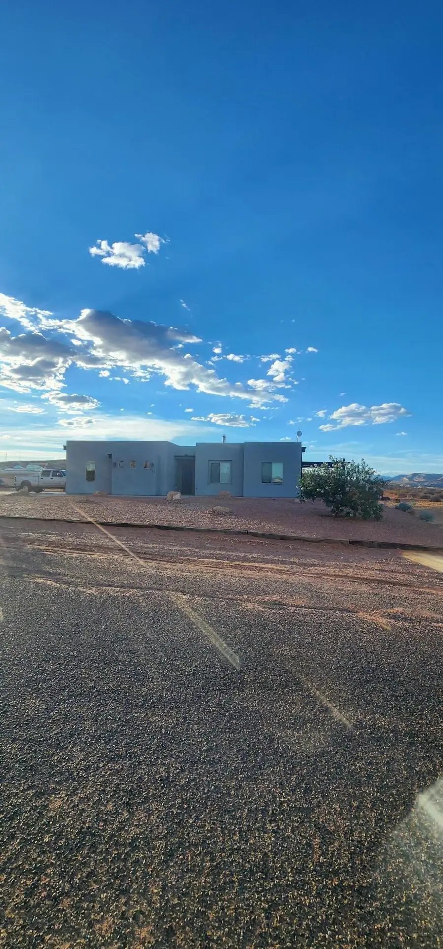 665 Shelter Cove Dr, Big Water, UT 84741 - #2