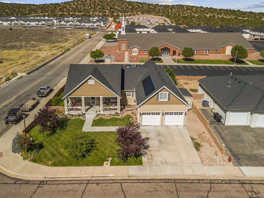 442 S Glen Canyon Dr, Cedar City, UT 84720 - #2
