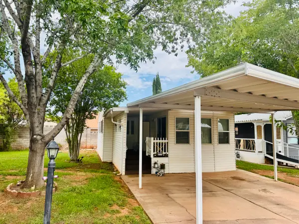 180 N 1100 #99, Washington, UT 84780