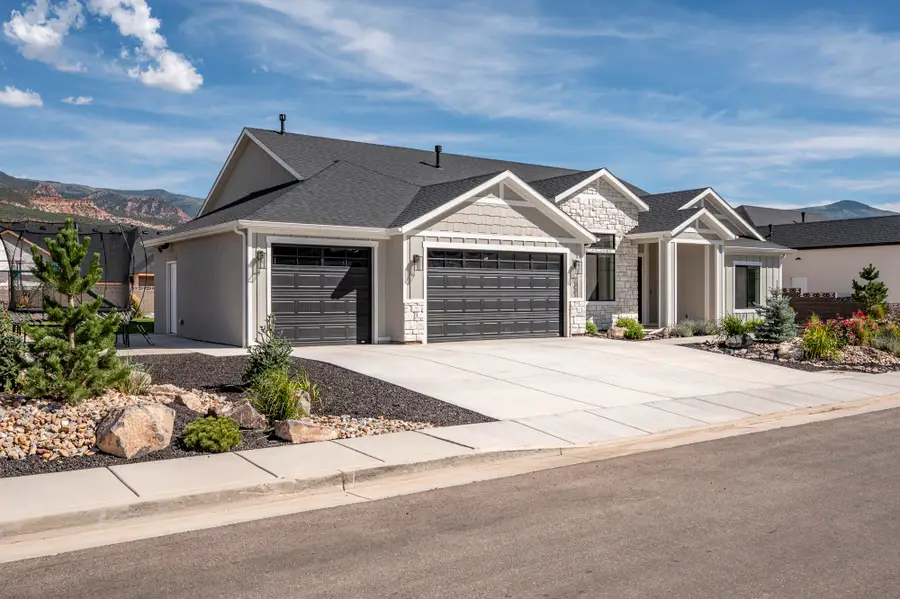 2331 S Canyon Cir, Cedar City, UT 84720 - #3