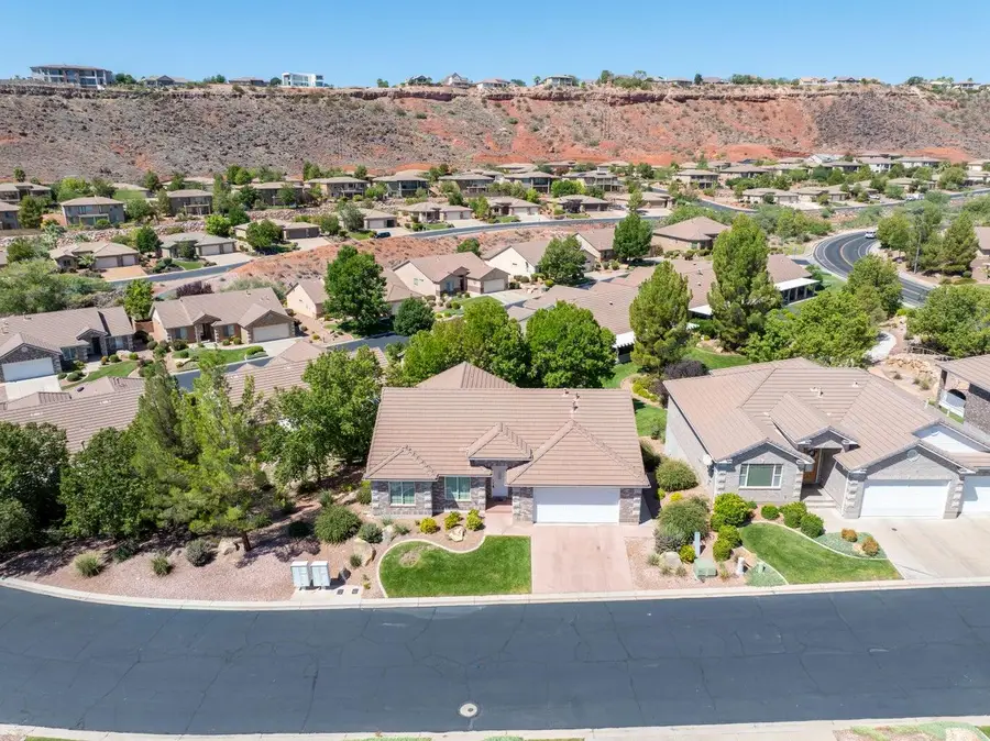145 N Mall Dr #26, Saint George, UT 84790 - #2