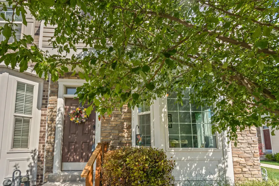 704 N 220, Salem, UT 84653 - #2