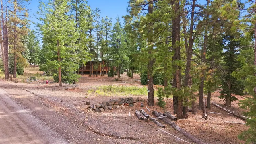 2970 N Willis Creek Rd, Duck Creek Village, UT 84762 - #2
