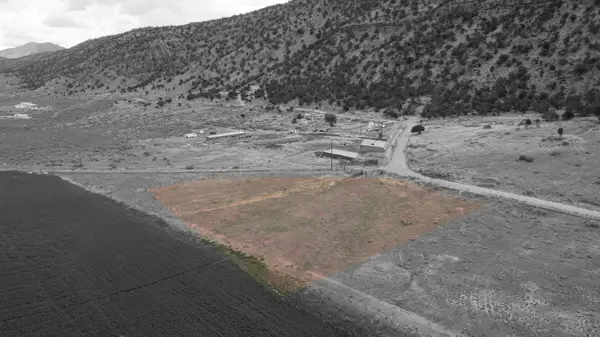 2103 N Foothill Dr, Paragonah, UT 84760