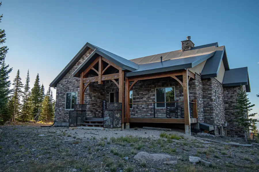 911 E Kodiak Dr, Brian Head, UT 84719 - #2