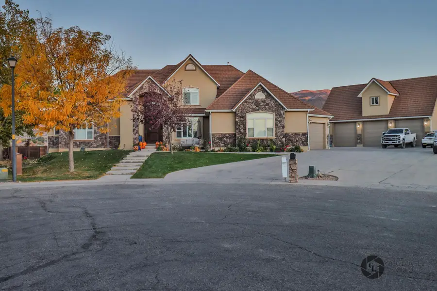 692 E 5020, Enoch, UT 84721 - #2