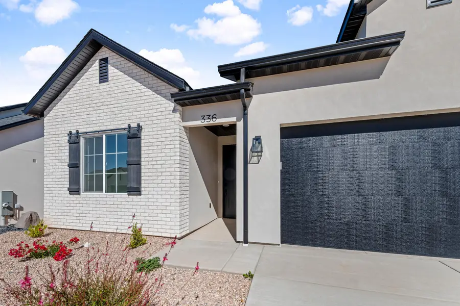 336 W Rosie Lp, Cedar City, UT 84721 - #2
