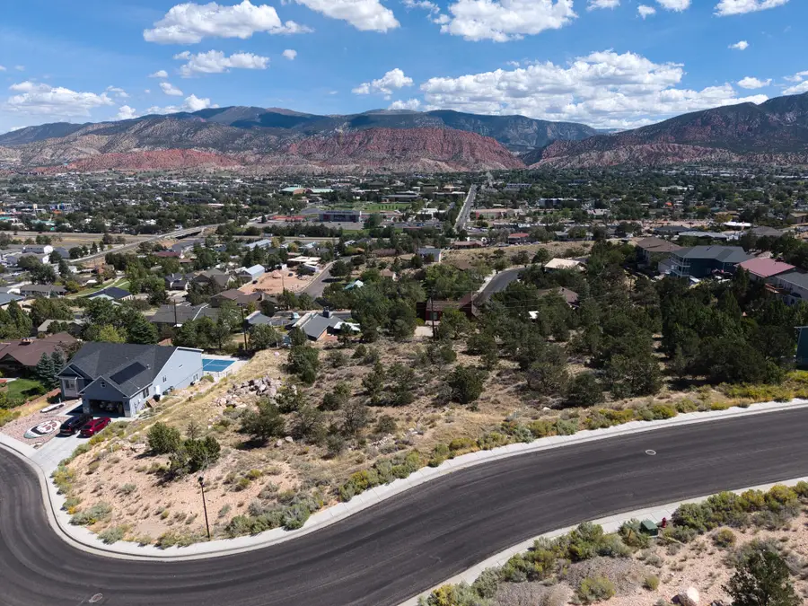 207 S Columbia Way, Cedar City, UT 84720 - #3