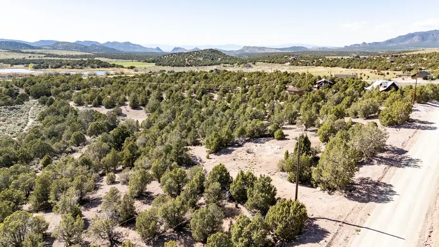 4232 S Artifact Dr, Cedar City, UT 84720 - #3