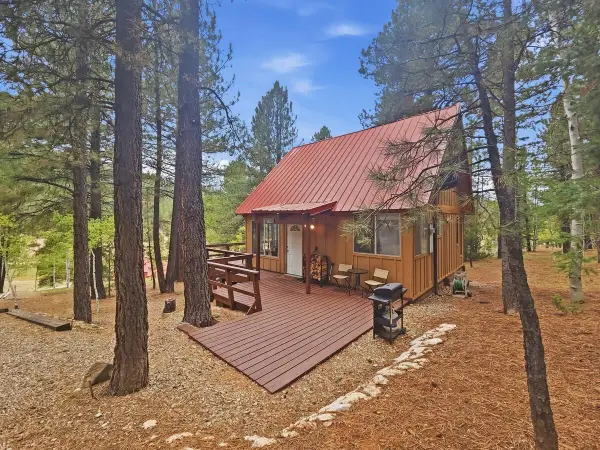 2255 E Foxtree Rd, Duck Creek Village, UT 84762