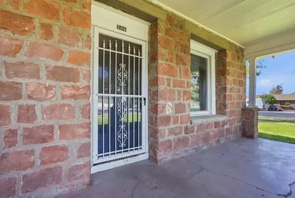 306 S 200 East St, Enterprise, UT 84725 - #2