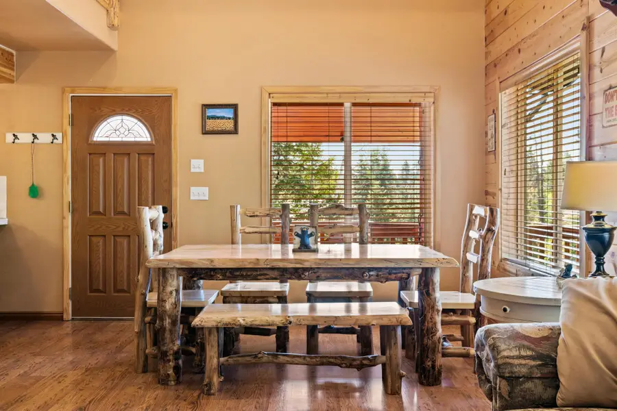 1050 E Redwood Rd, Duck Creek Village, UT 84762 - #3