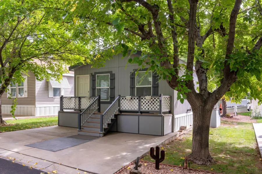 60 Cottonwood Ln, Hurricane, UT 84737 - #2