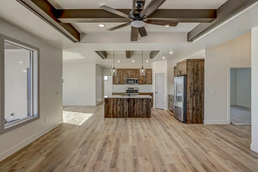 1091 N Olesia St, Cedar City, UT 84721 - #2
