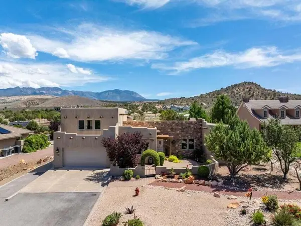 738 High Ground Dr, Dammeron Valley, UT 84783