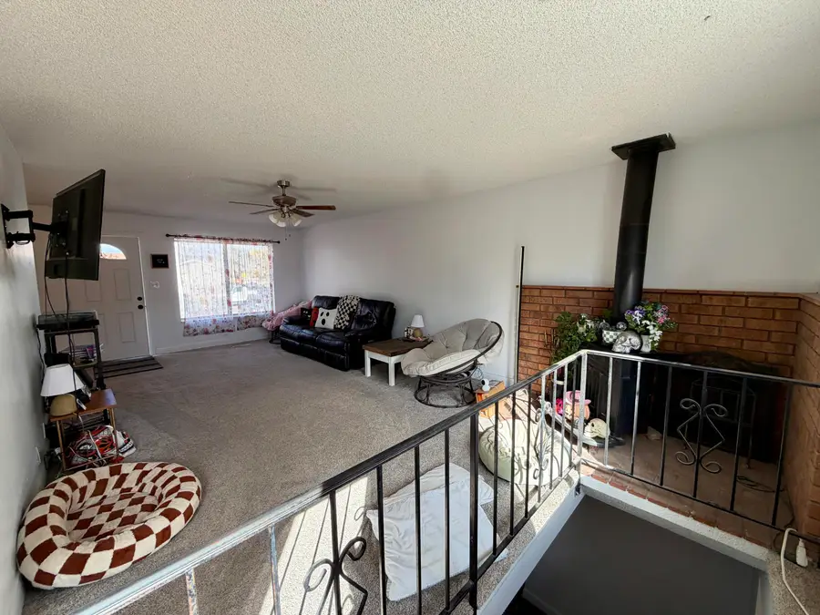 387 W North Cedar Blvd, Cedar City, UT 84721 - #3