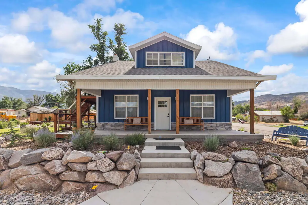 87 N Main St, Marysvale, UT 84750 - #1